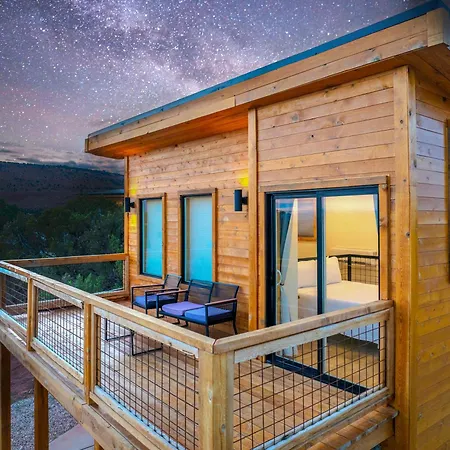 Tiny Cabin #6 At The Cedars